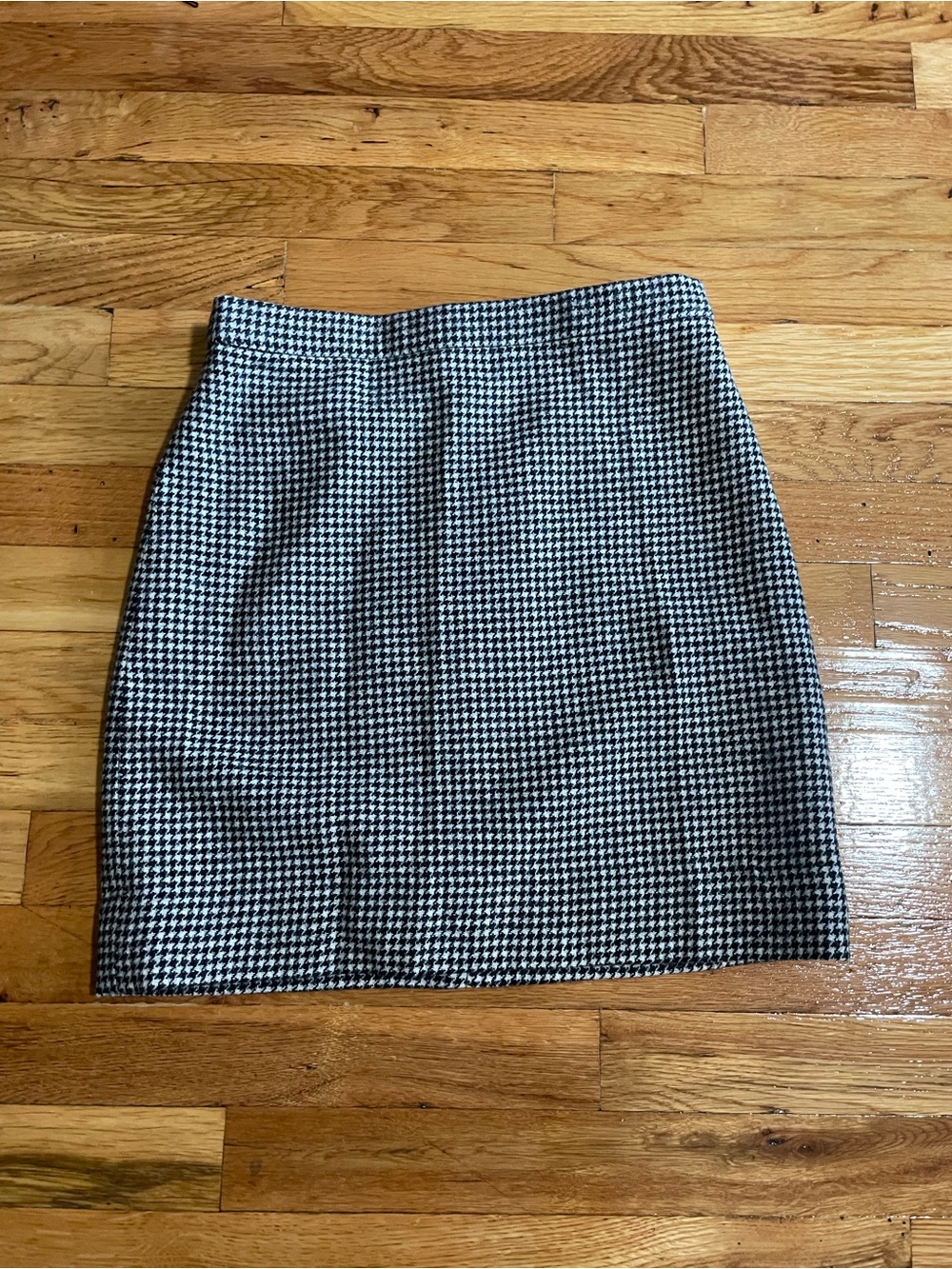J. Crew mini houndstooth wool skirt
